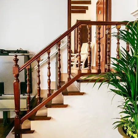 El Guía Hotel 4*